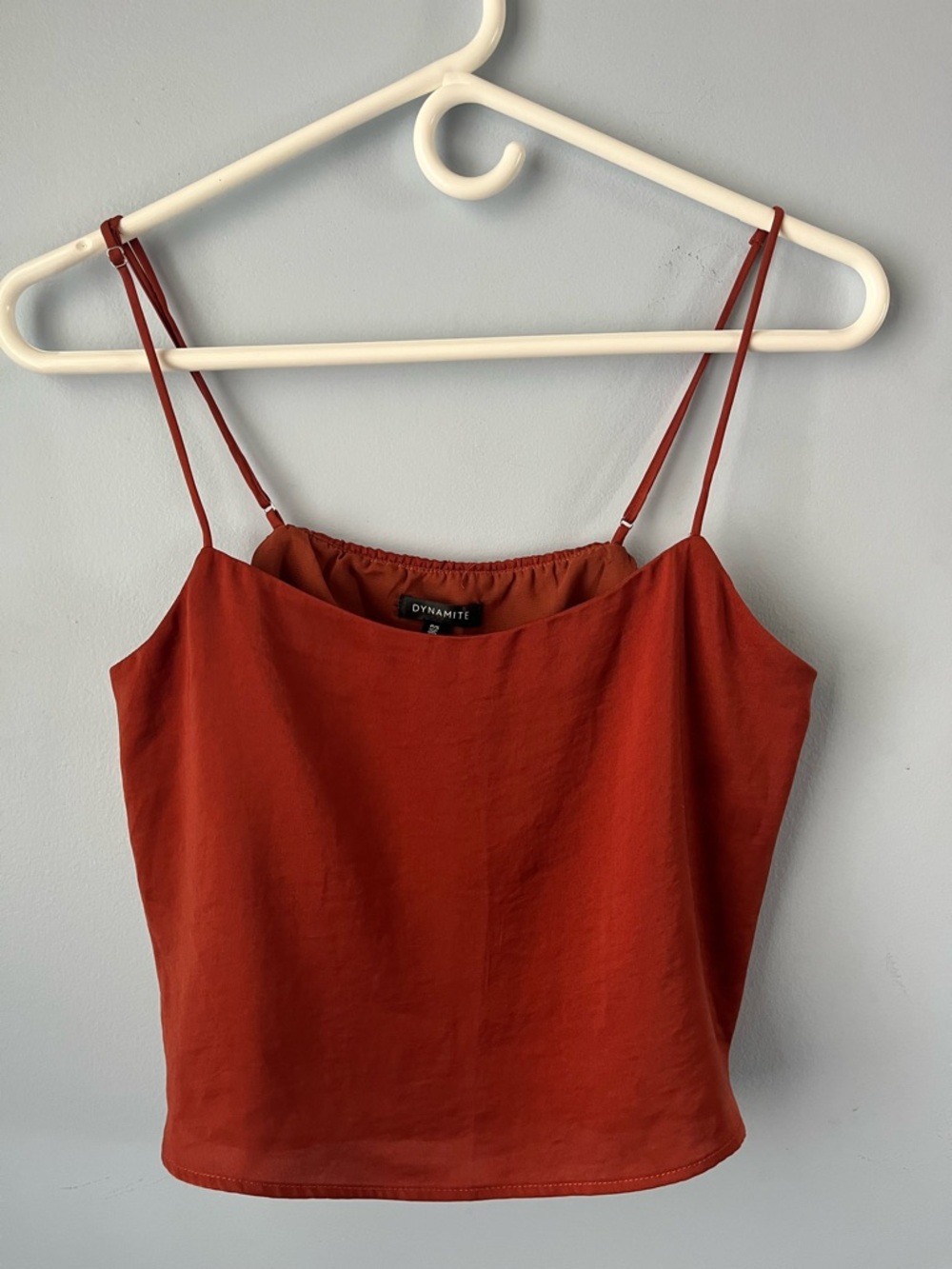 ✨ 3/$30 Dynamite Cropped Rust Red-Orange Adjustable Strap Tank Size S